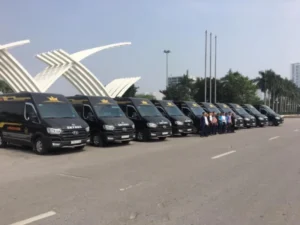 Thuê Xe Limousine Có Tài Xế